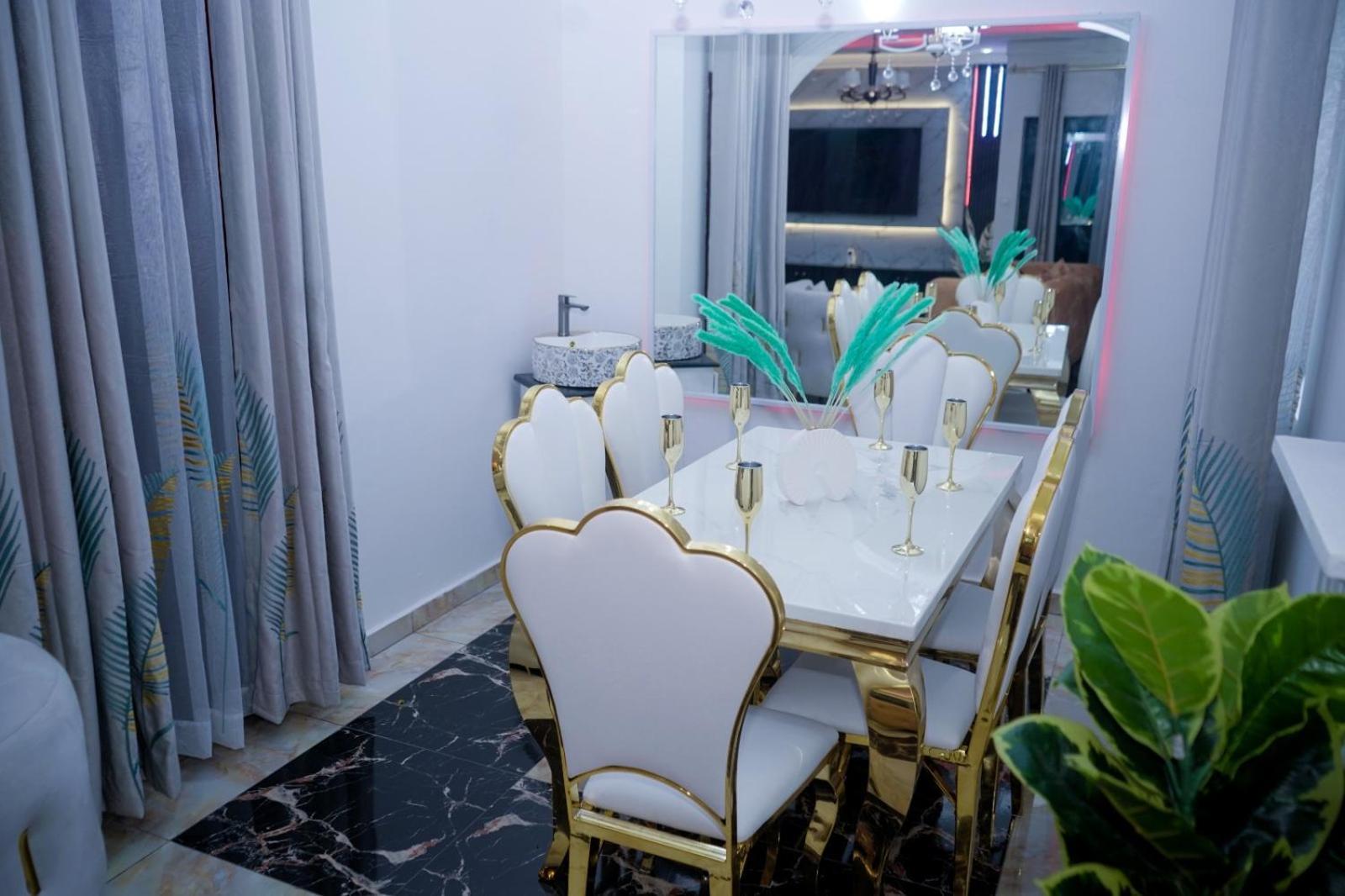 Prince Home Douala Exterior foto